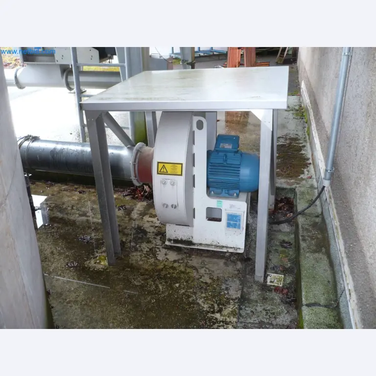 Window construction, carpentry-4