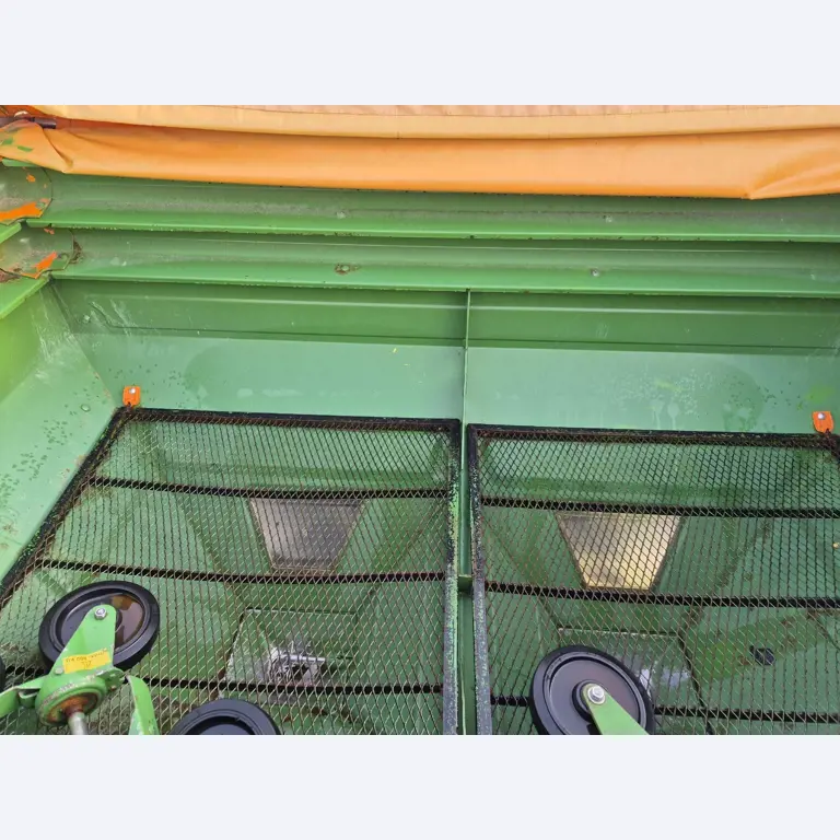 Machines agricoles-12