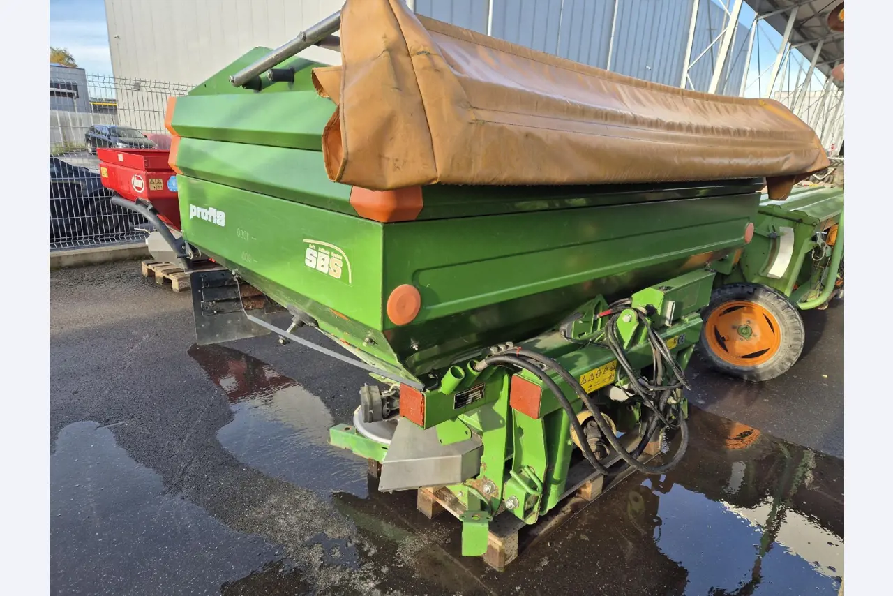 Machines agricoles-13