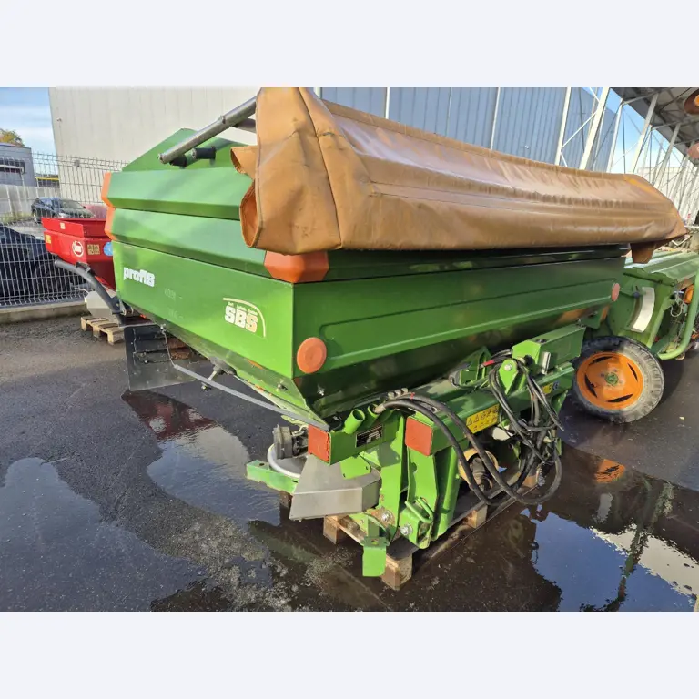 Machines agricoles-13