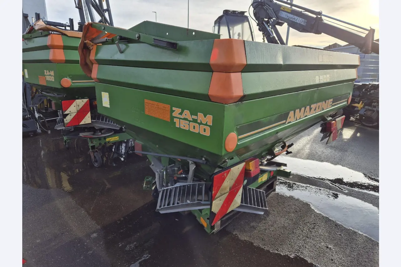 Machines agricoles-14