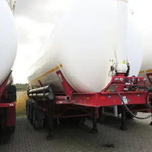 Remolque silo KAESSBOHRER KIPPSILO