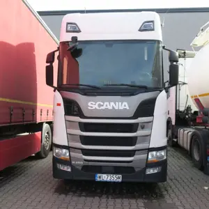 Unidad tractora SCANIA R450