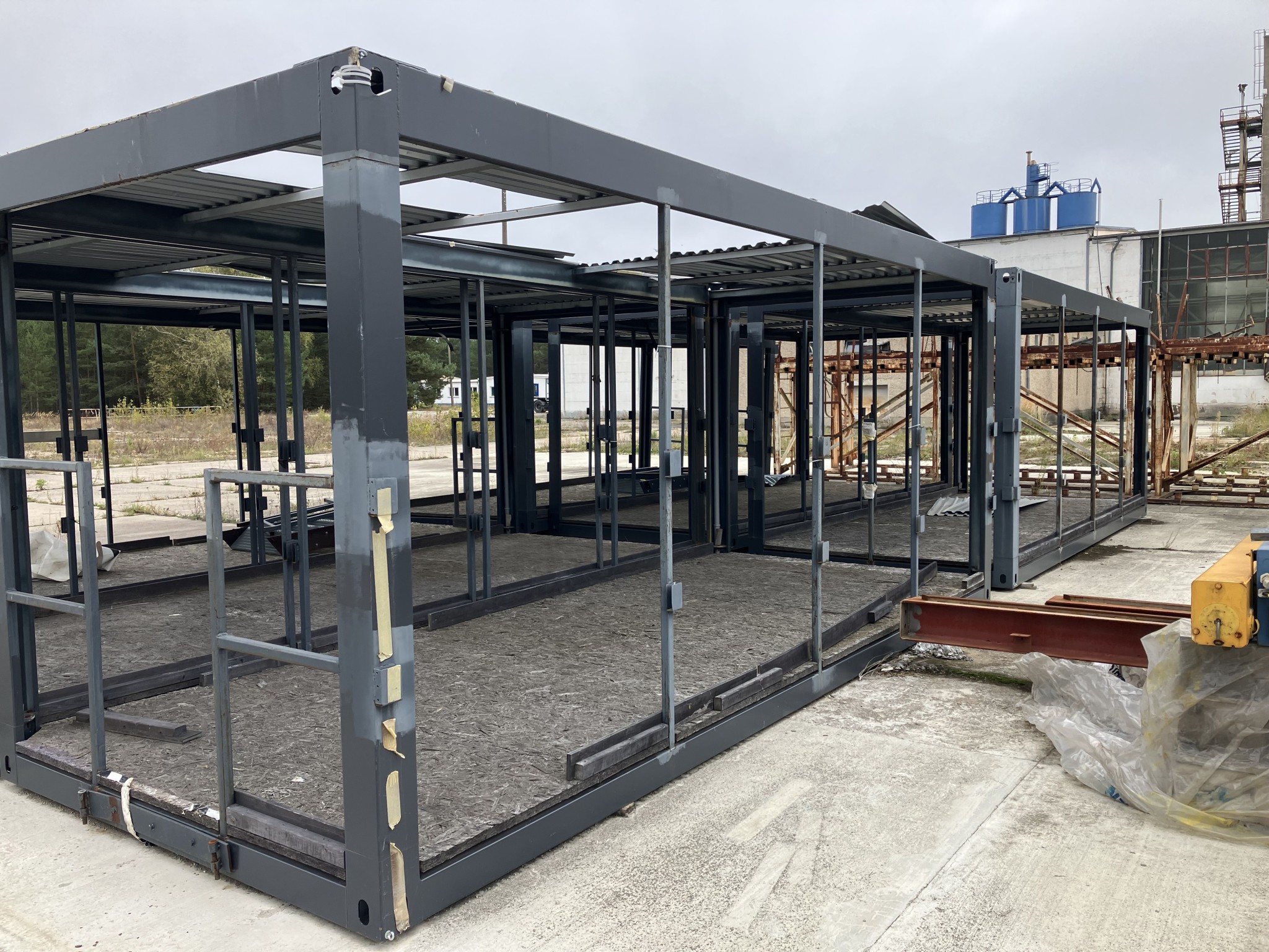 Wyposażenie byłej betoniarni-2