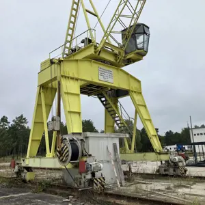 Portalni vrtljivi žerjav VEB Barleben 120Mpm