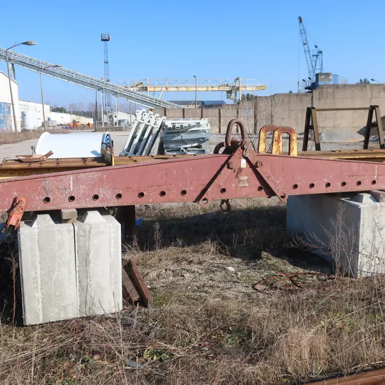 Visokozmogljivi dvižni nosilci VEB Berlin TV 10-6