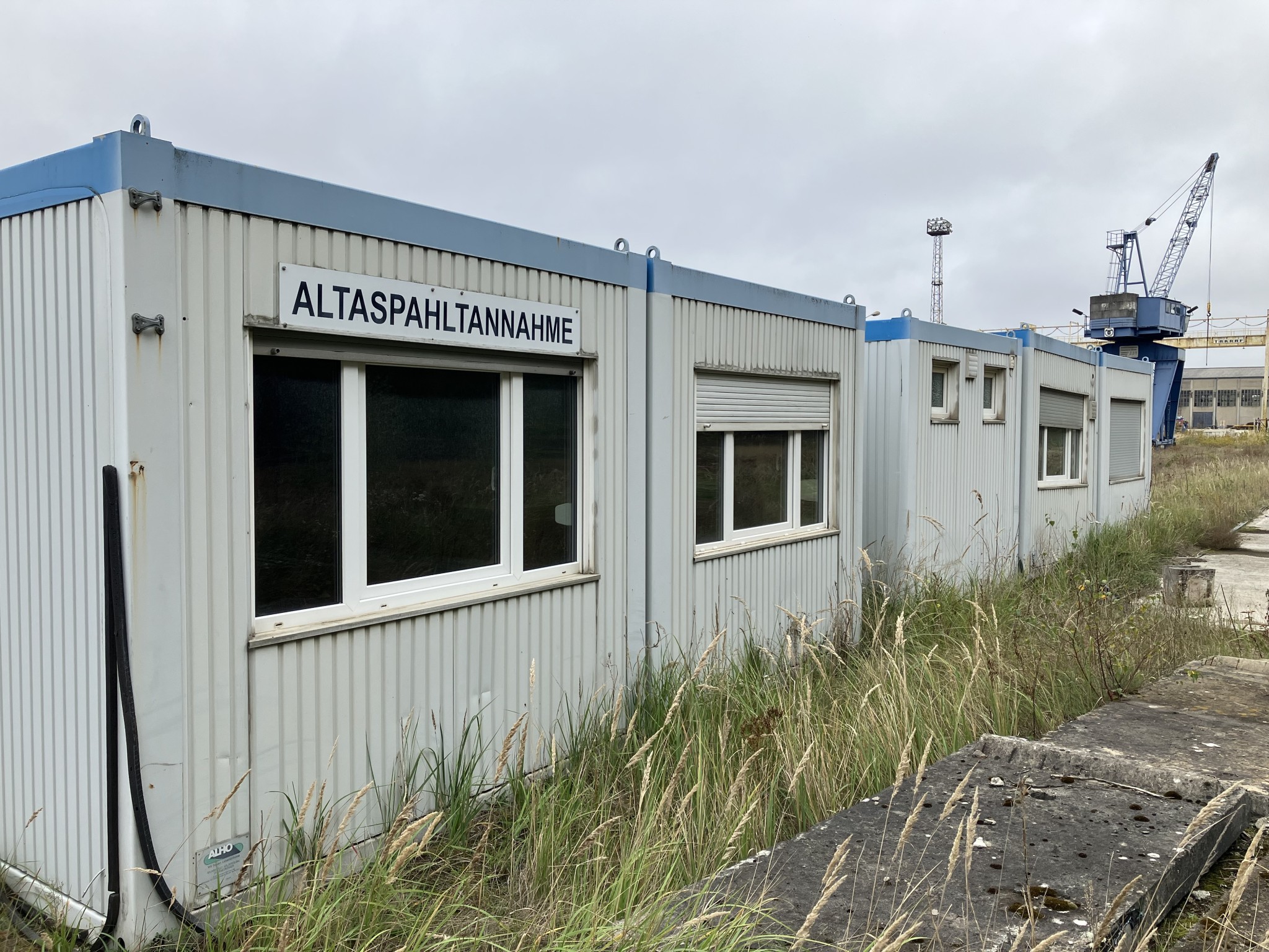 Wyposażenie byłej betoniarni-20