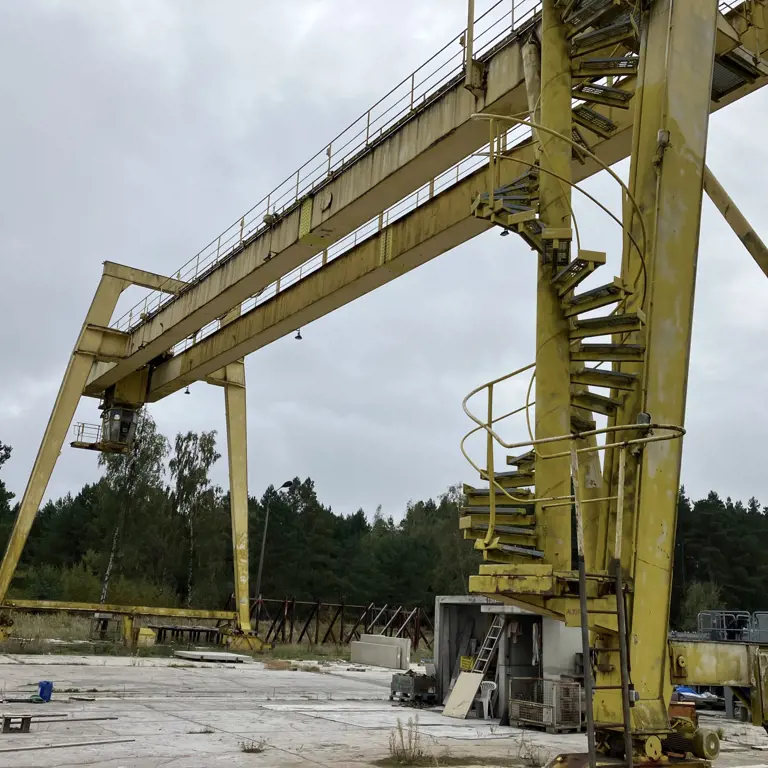 Sistem portalnih žerjavov Takraft