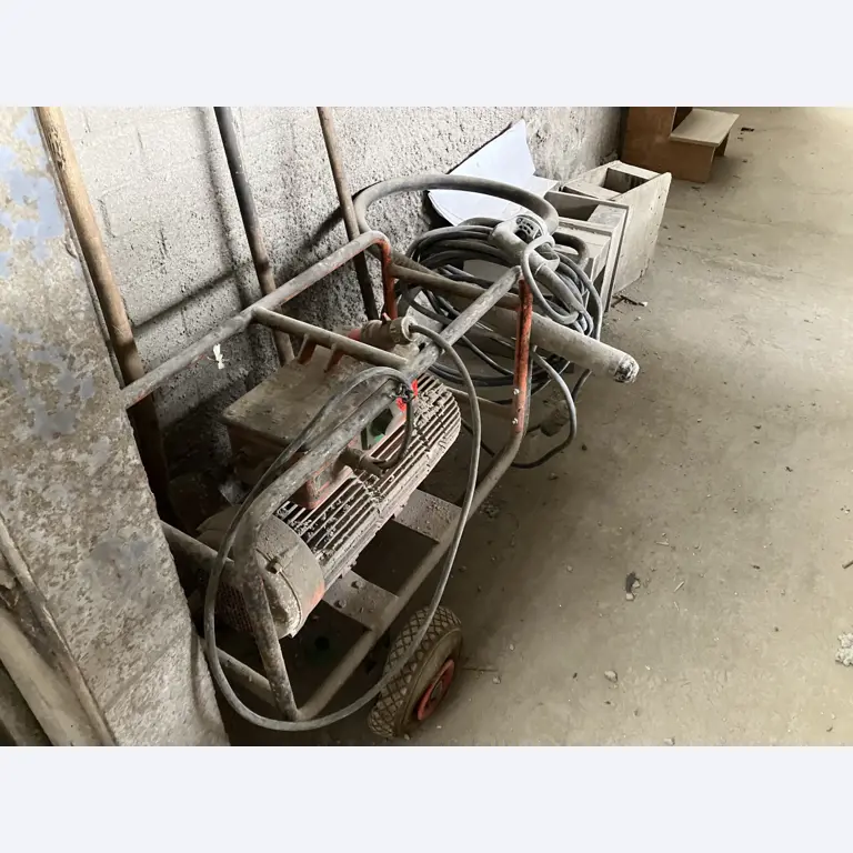 Opremljanje nekdanje betonarne-3