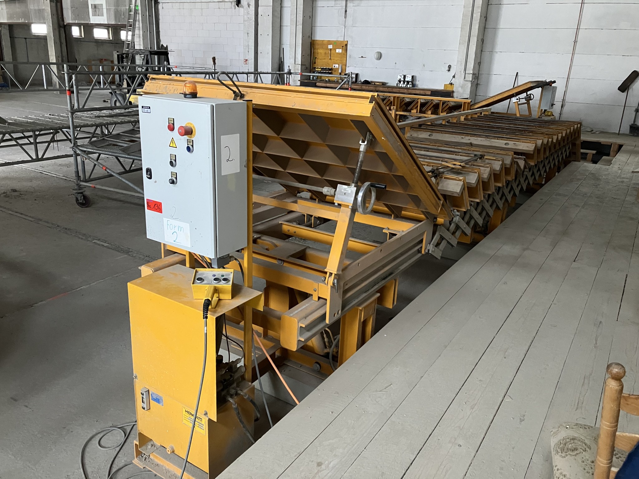 Wyposażenie byłej betoniarni-1