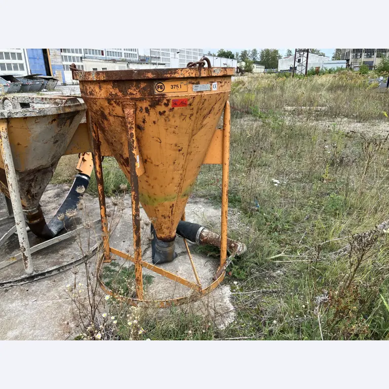 Opremljanje nekdanje betonarne-1