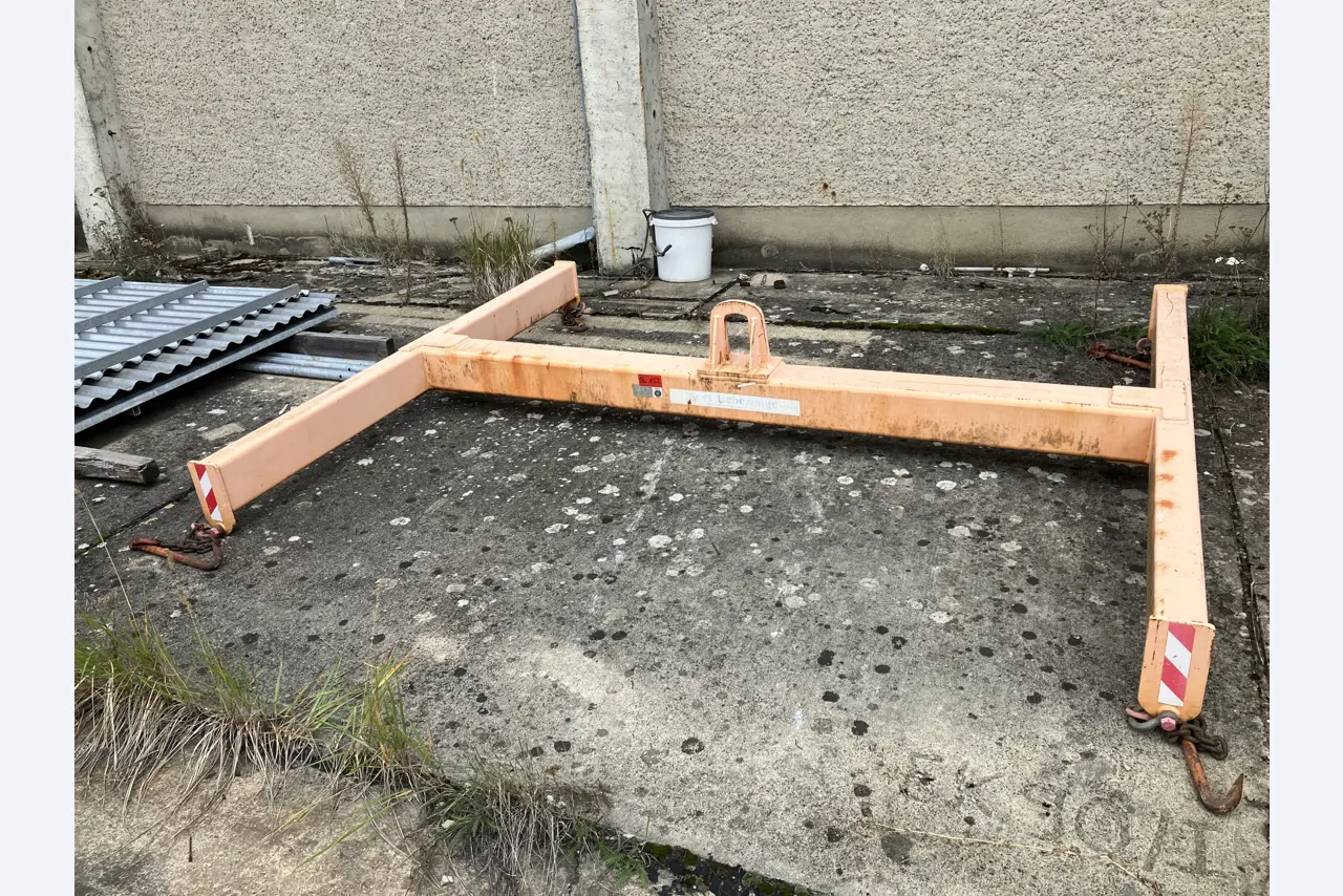 Opremljanje nekdanje betonarne-1