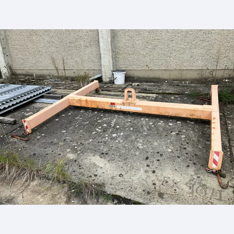 Opremljanje nekdanje betonarne-1