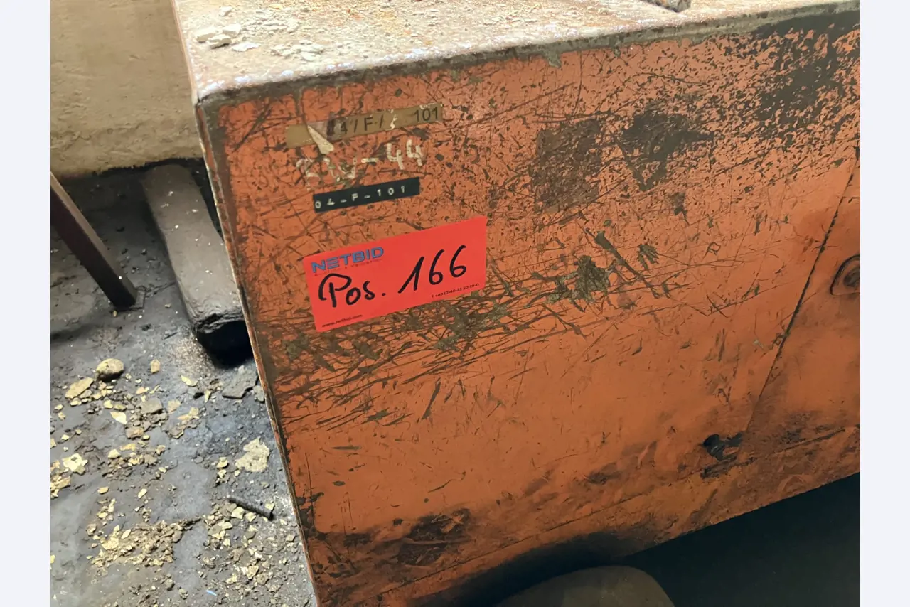 Opremljanje nekdanje betonarne-2