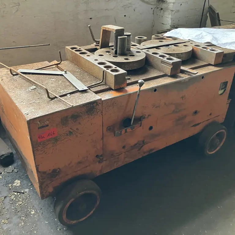 Električni stroj za upogibanje konstrukcijskega jekla VEB