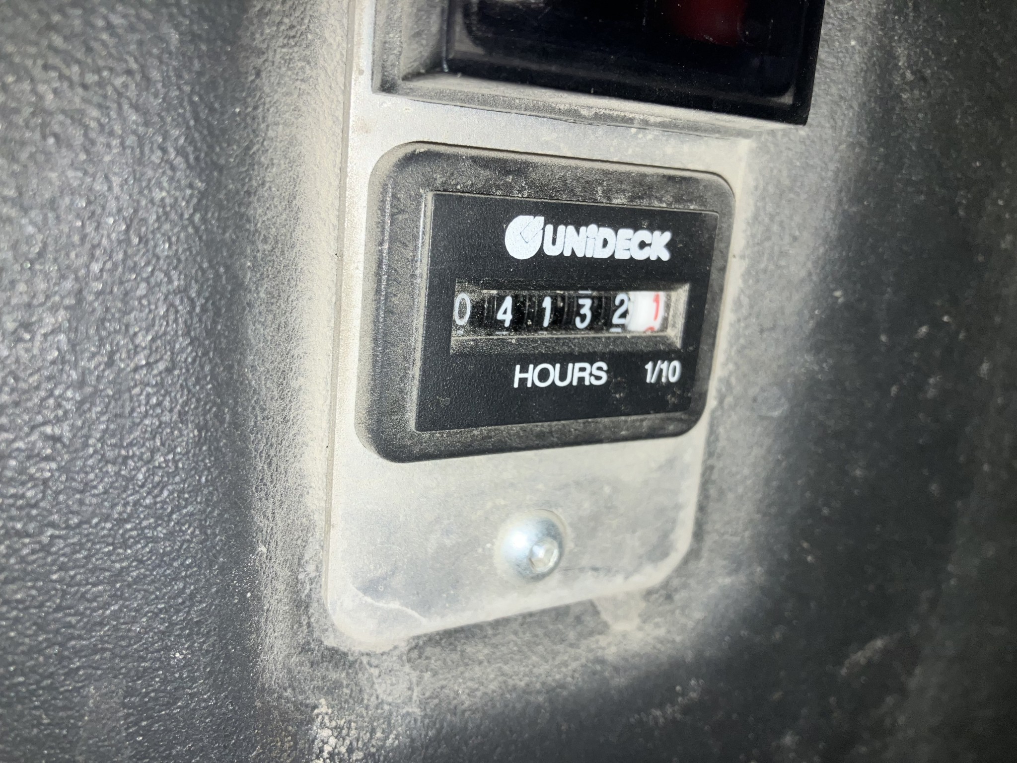 Wyposażenie byłej betoniarni-2