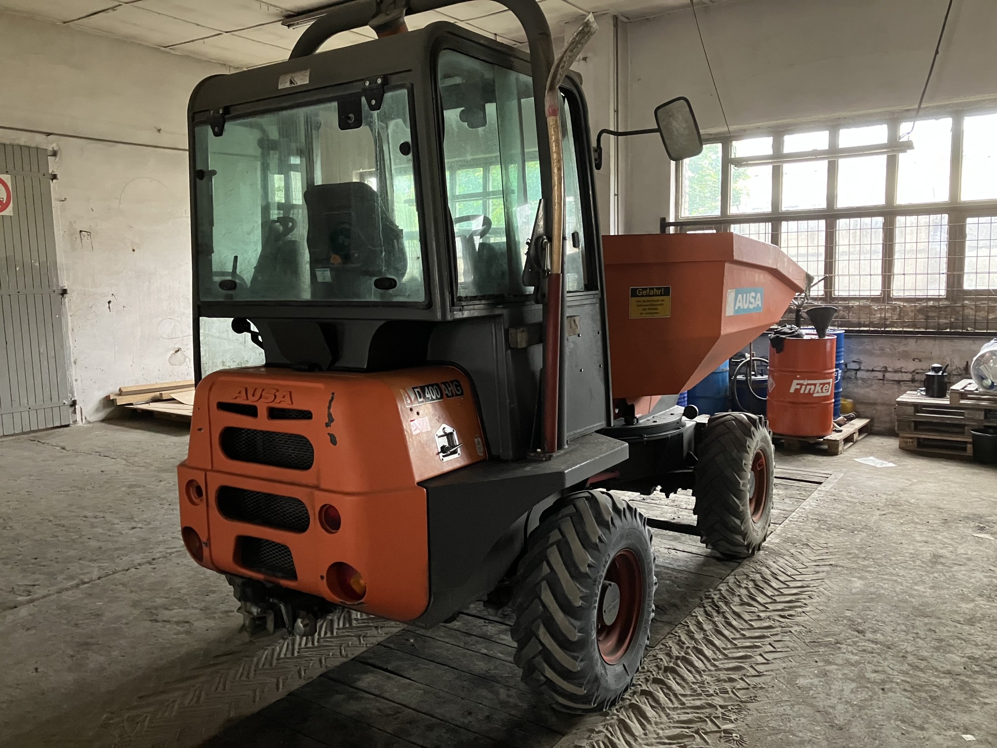 Wyposażenie byłej betoniarni-4