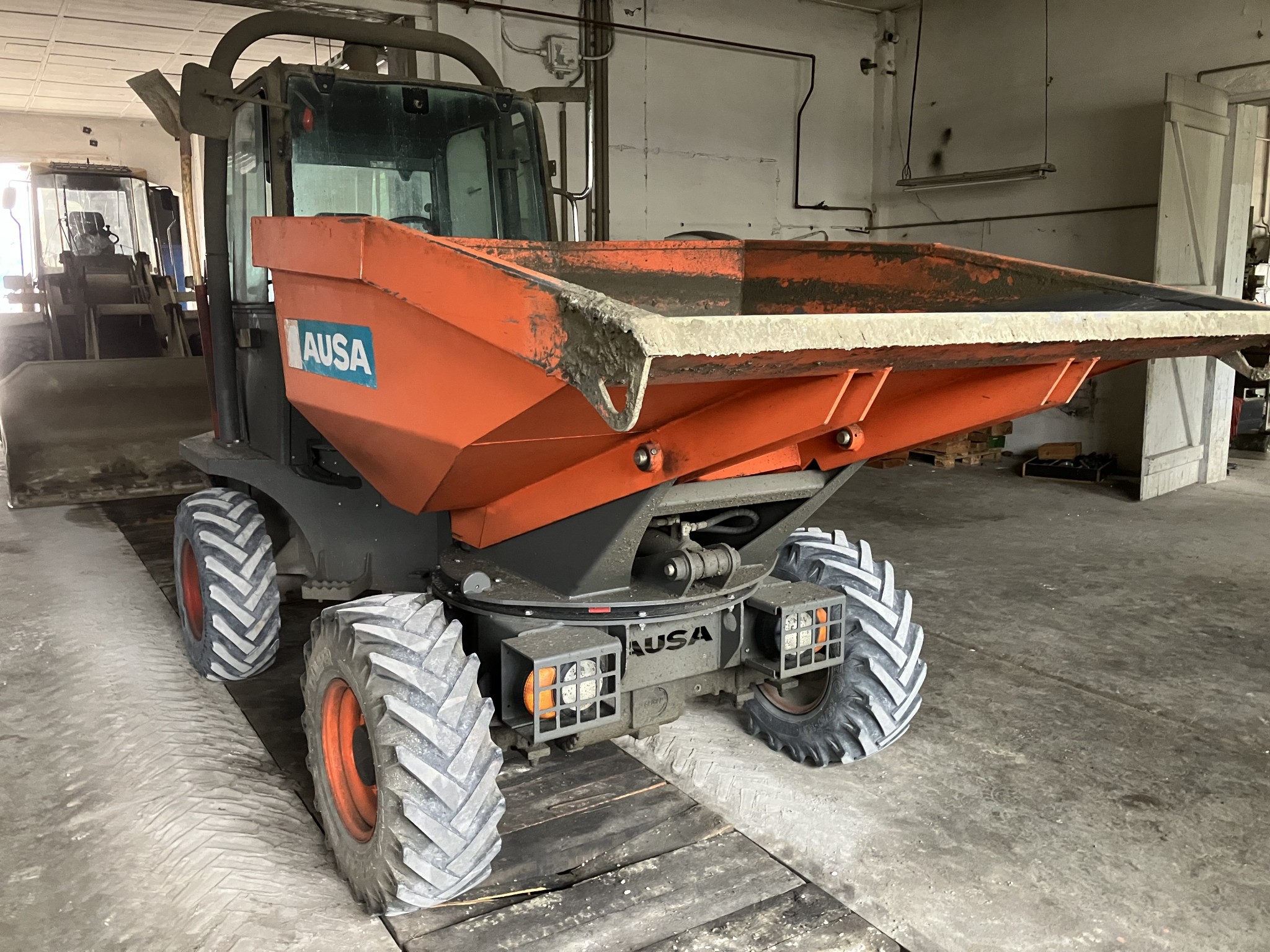 Wyposażenie byłej betoniarni-1