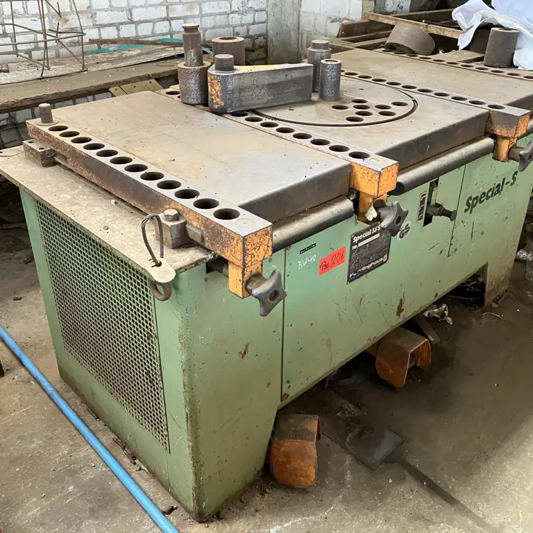 Električni stroj za upogibanje konstrukcijskega jekla Peddinghaus Special55S