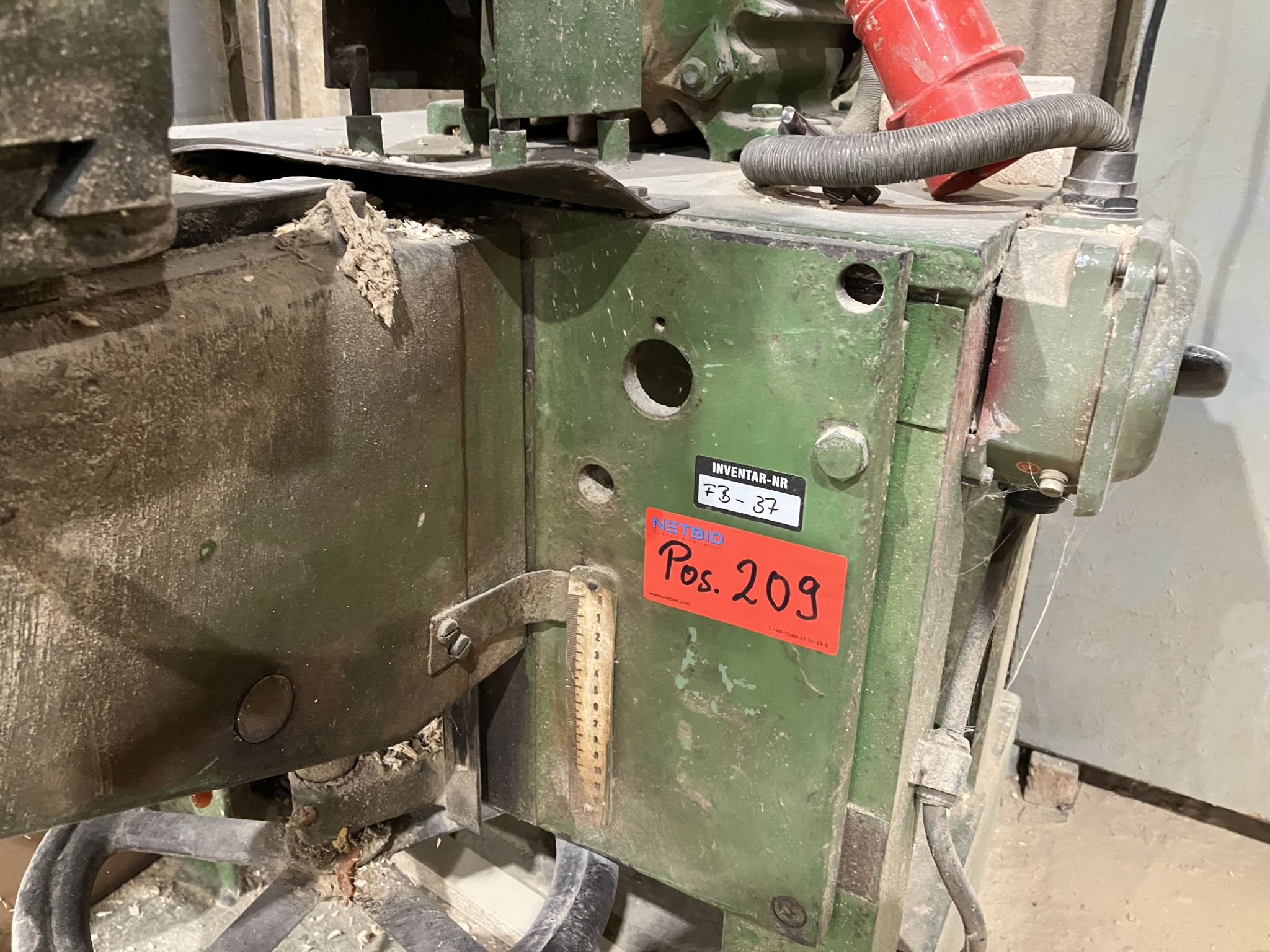 Wyposażenie byłej betoniarni-2