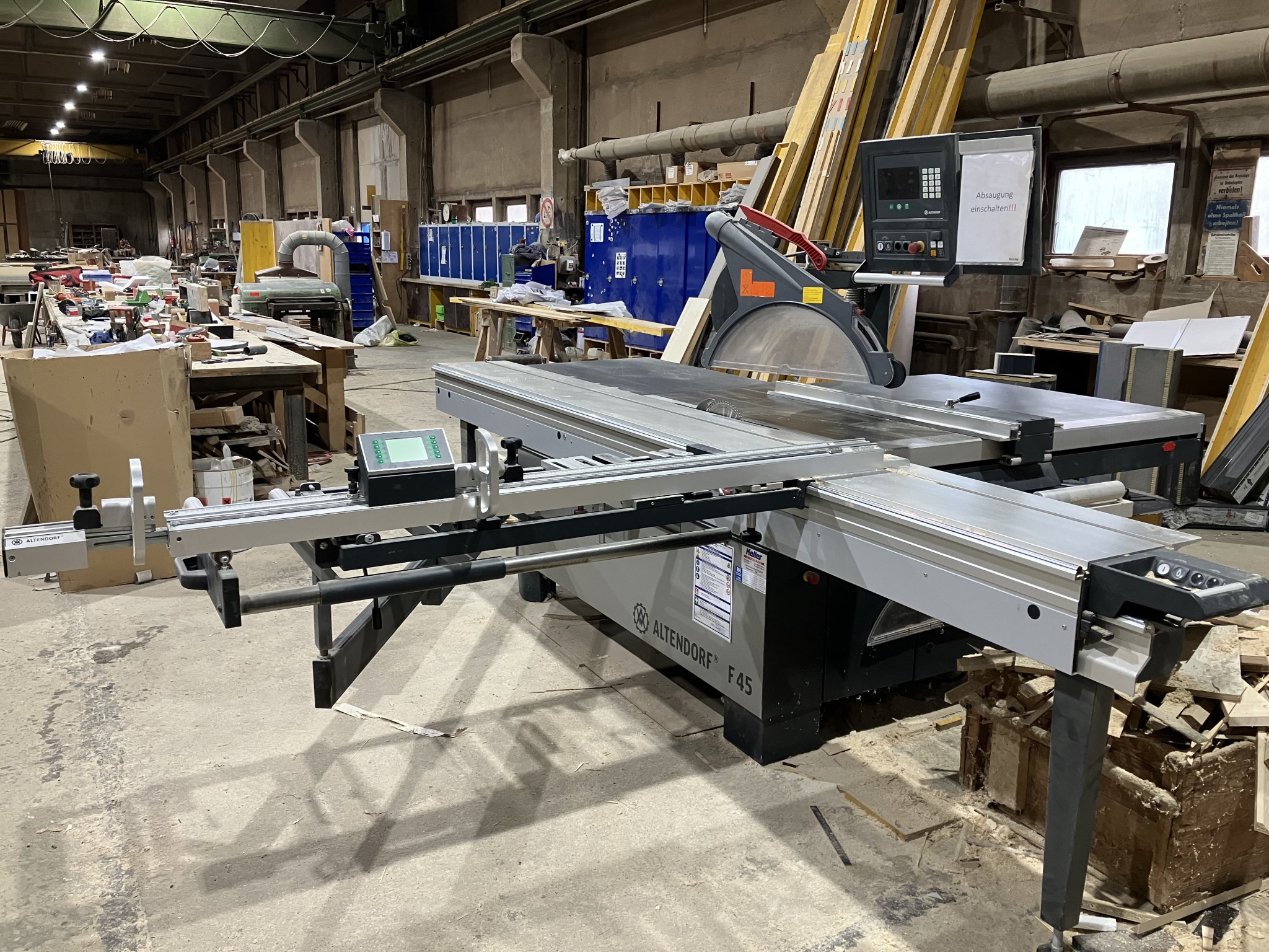 Wyposażenie byłej betoniarni-1