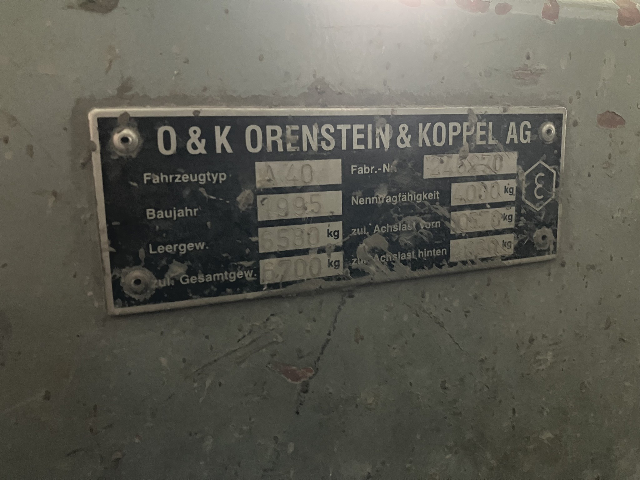 Wyposażenie byłej betoniarni-7