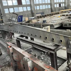 Visokozmogljiv dvižni nosilec