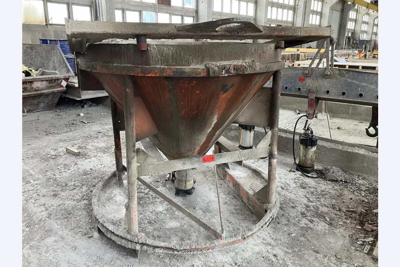 Opremljanje nekdanje betonarne-1