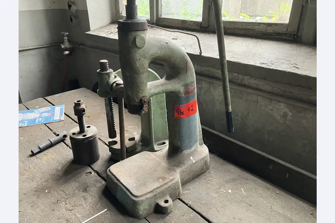 Opremljanje nekdanje betonarne-1