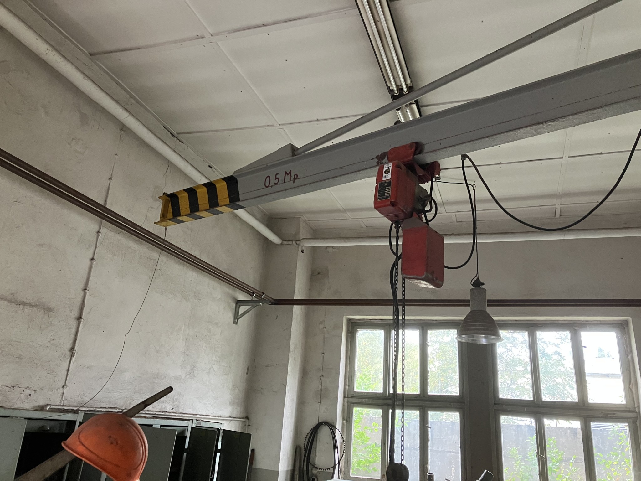 Wyposażenie byłej betoniarni-3