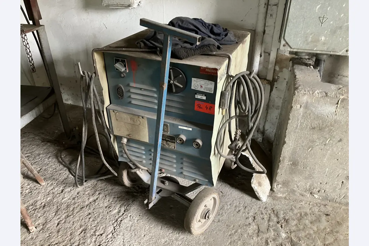 Vybavení bývalé betonárny-1