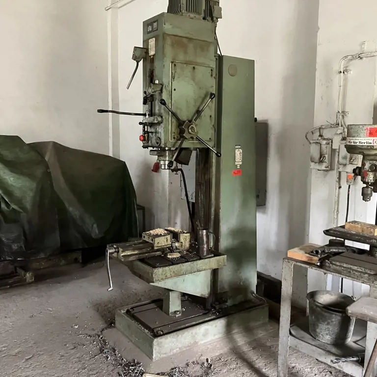 Stroj za vrtanje stebrov VEB Saalfeld / WMW Fritz Heckert BK50AI