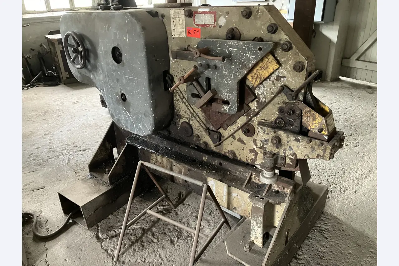 Opremljanje nekdanje betonarne-1