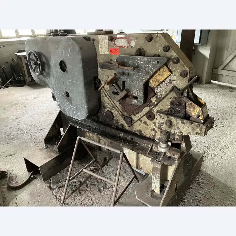 Opremljanje nekdanje betonarne-1