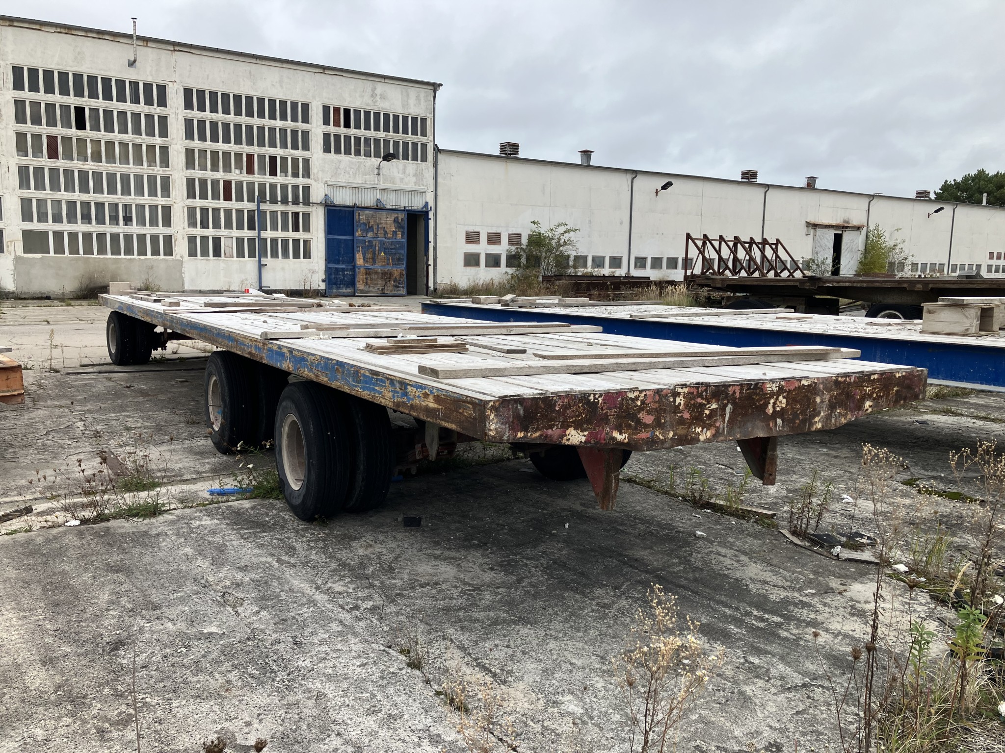 Wyposażenie byłej betoniarni-2