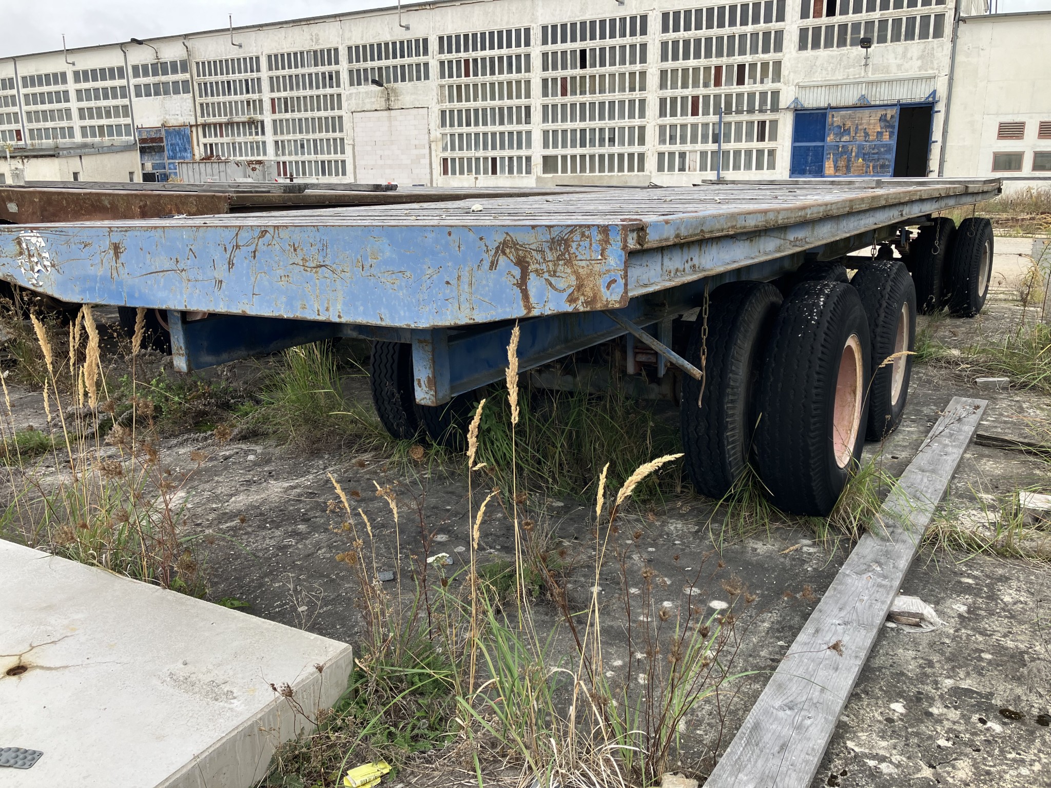 Wyposażenie byłej betoniarni-3