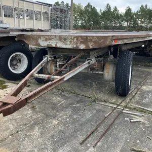 Priklopnik za platformo