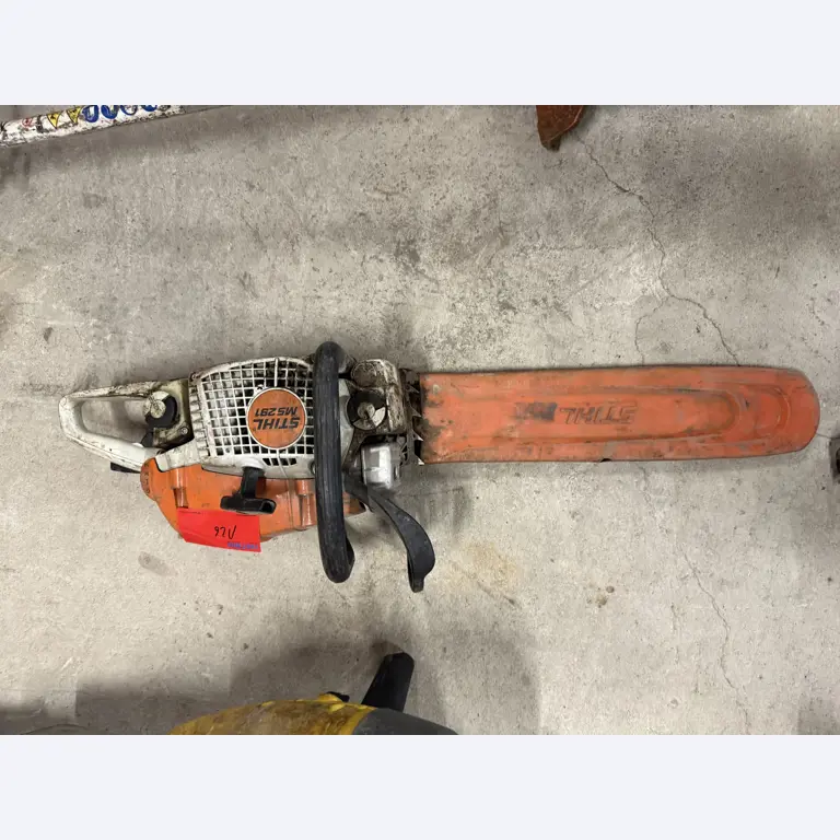 Workshop equipment and various accessories from the construction sector-1