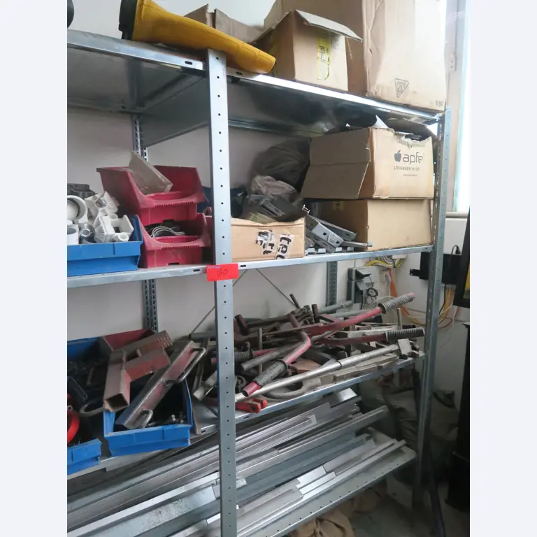 Werkplaatsuitrusting en diverse accessoires uit de bouwsector-4