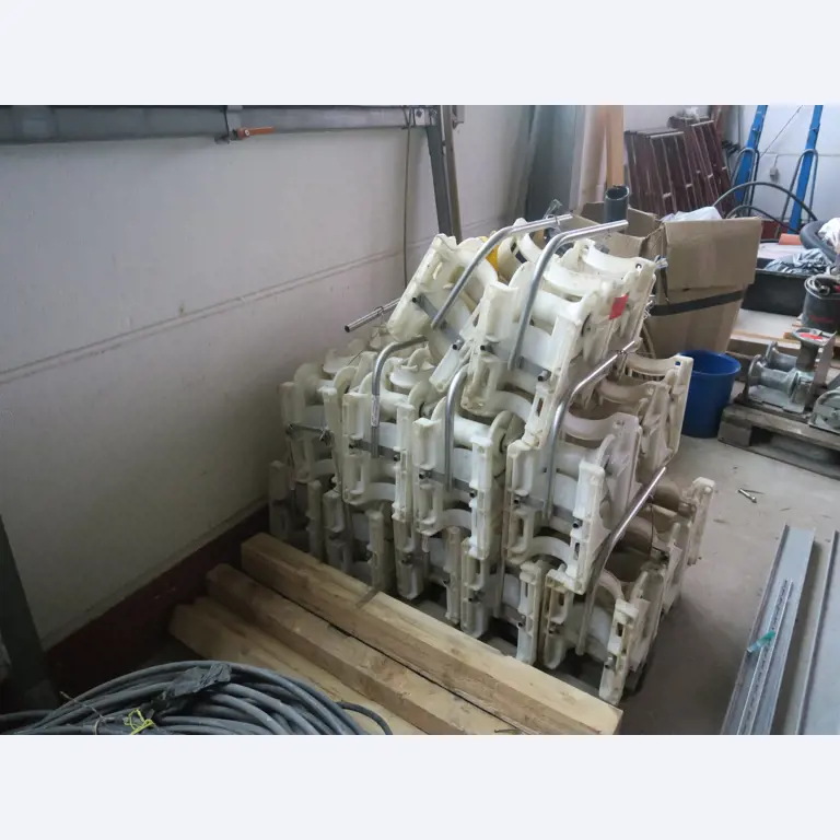 Workshop equipment and various accessories from the construction sector-3