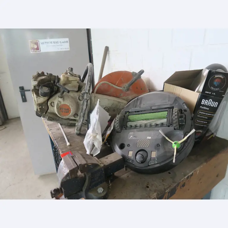 Workshop equipment and various accessories from the construction sector-6