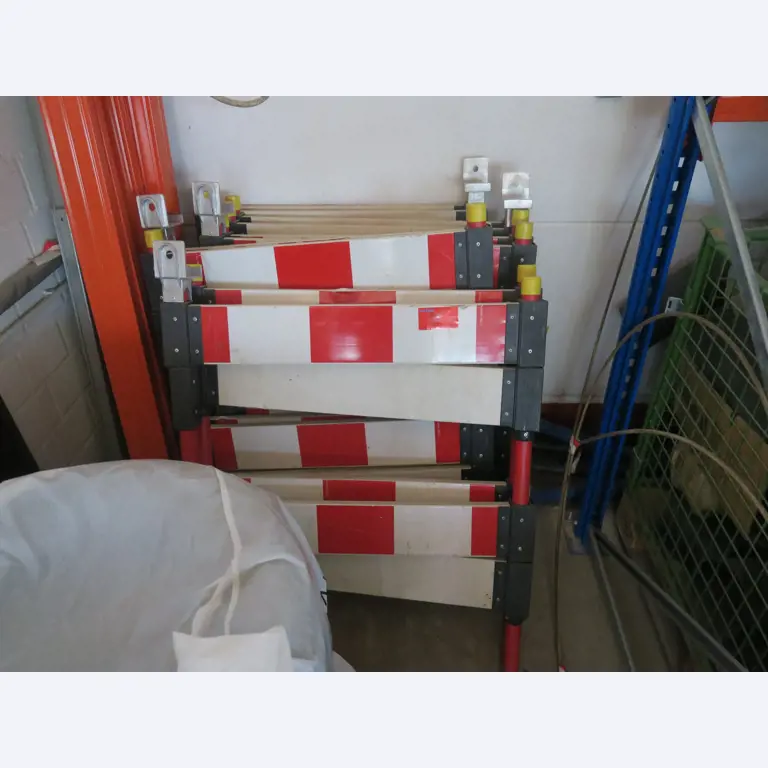 Oprema za delavnice in različni dodatki za gradbeništvo-1