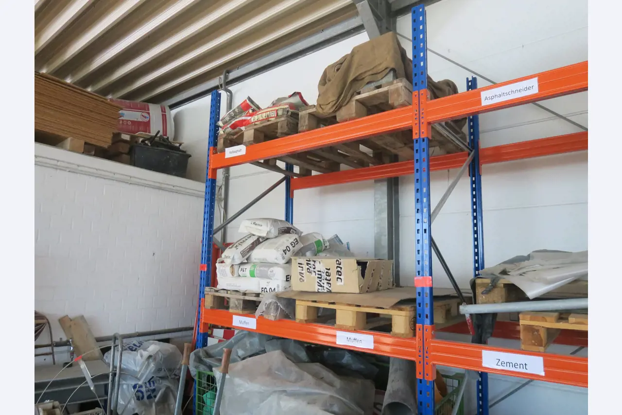 Equipamentos de oficina e acessórios diversos do sector da construção-1