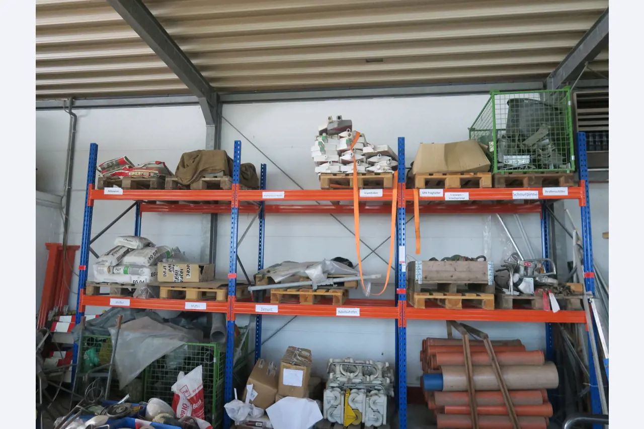 Equipamentos de oficina e acessórios diversos do sector da construção-6