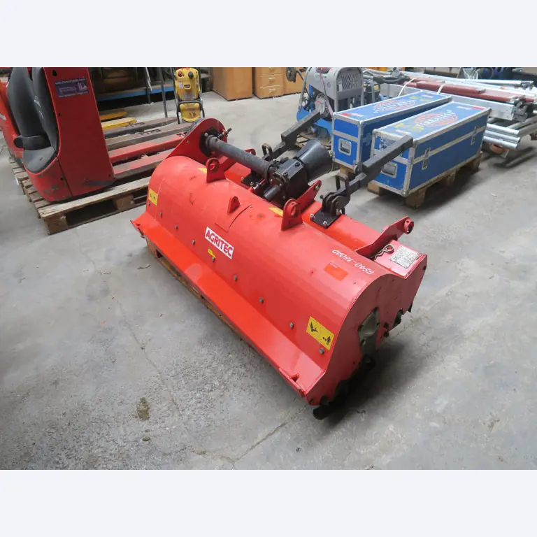 Div. techn. Einrichtung aus einem Lagerbestand-1