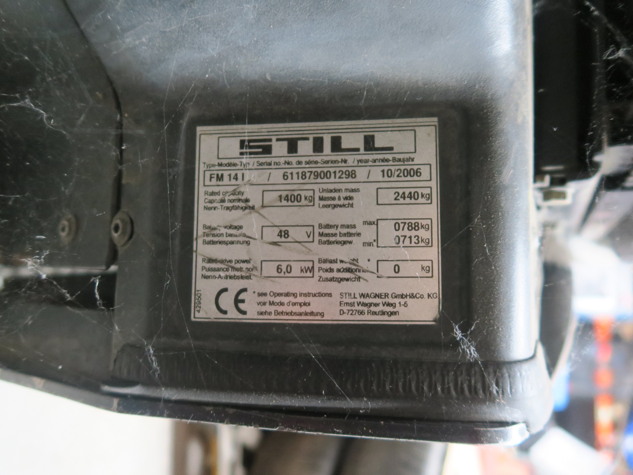 Różne urządzenia techniczne z magazynu-2