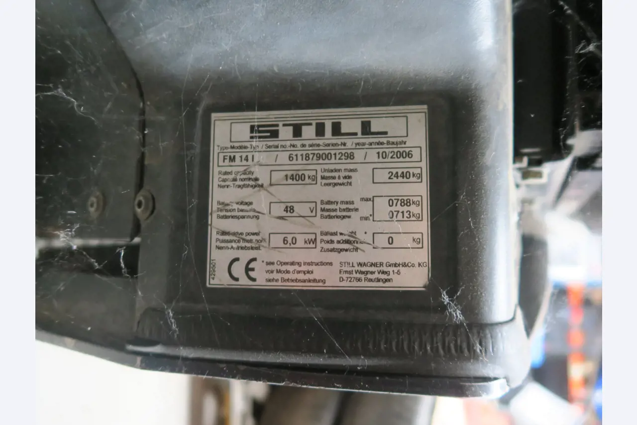 Div. techn. Einrichtung aus einem Lagerbestand-2