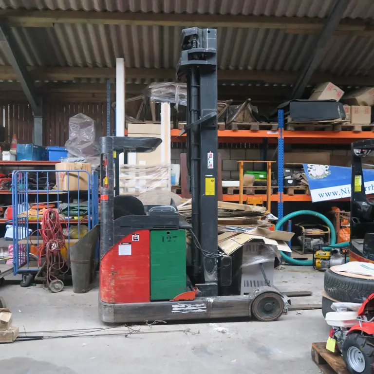 Schubmastgabelstapler Linde R20