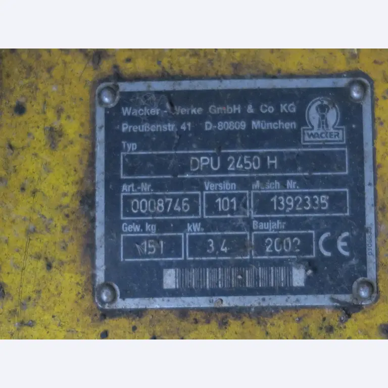 Div. techn. Einrichtung aus einem Lagerbestand-3