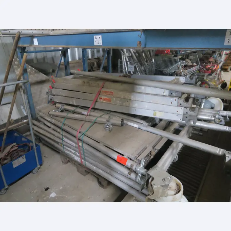 Div. techn. Einrichtung aus einem Lagerbestand-1